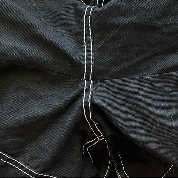 Tripp NYC Lolita Bondage Pants Lace Trim Chains Black White 25 EUC - Picture 4 of 10